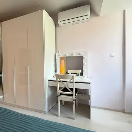 Apartment Vyzrajdane