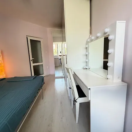 Apartment Vyzrajdane