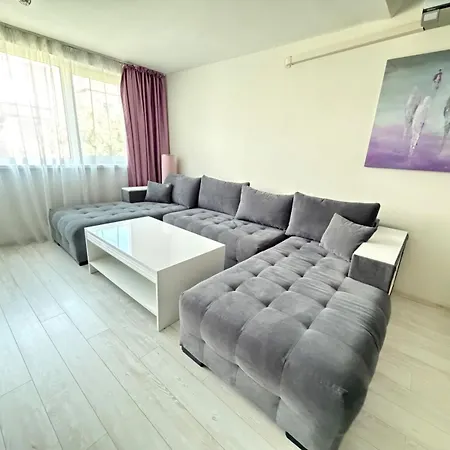 Vyzrajdane Apartment Burgas City